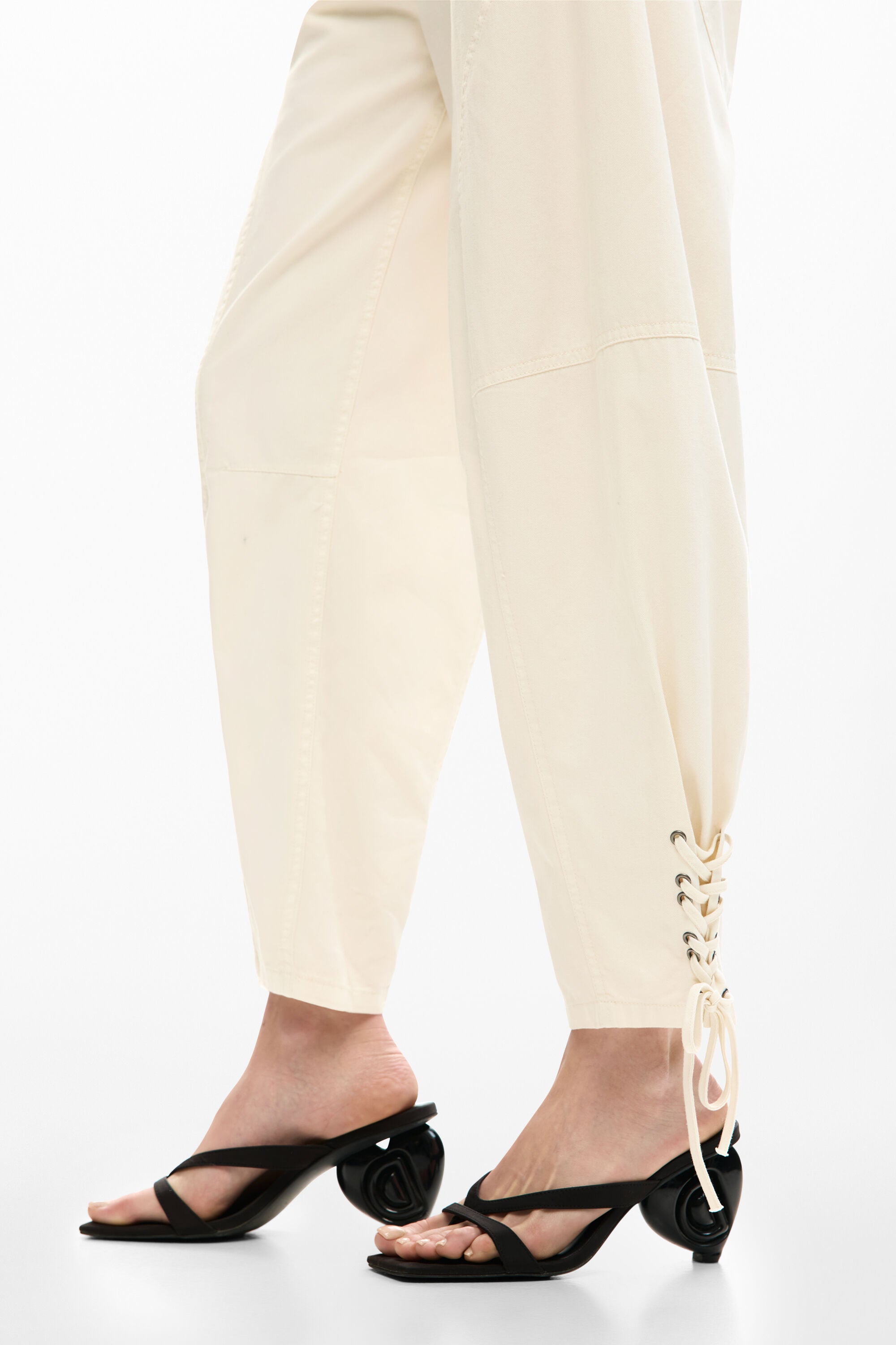 Desigual Troy Barrel Leg Pants - Ecru