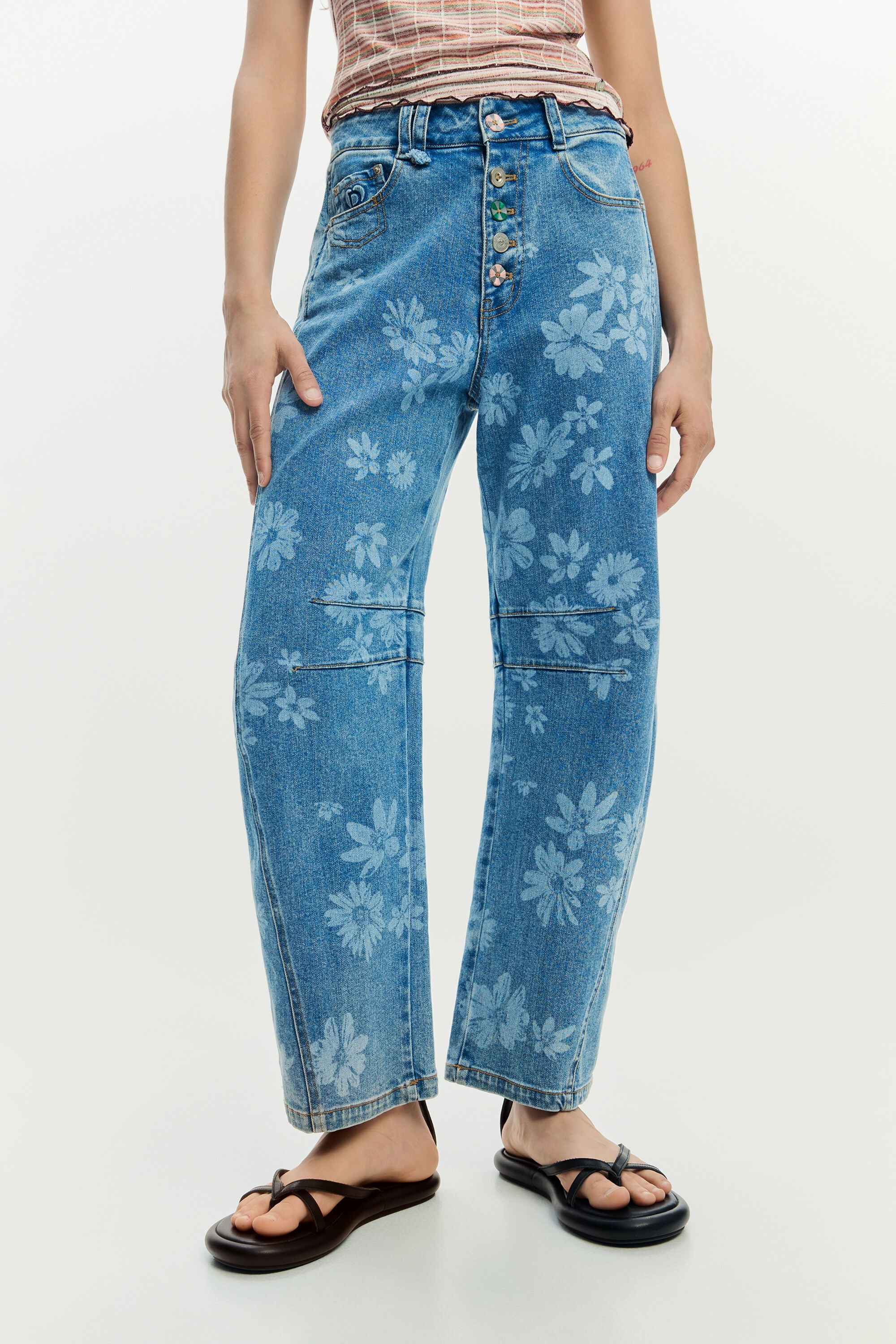 Desigual Balloon Floral Jeans - Washed Denim
