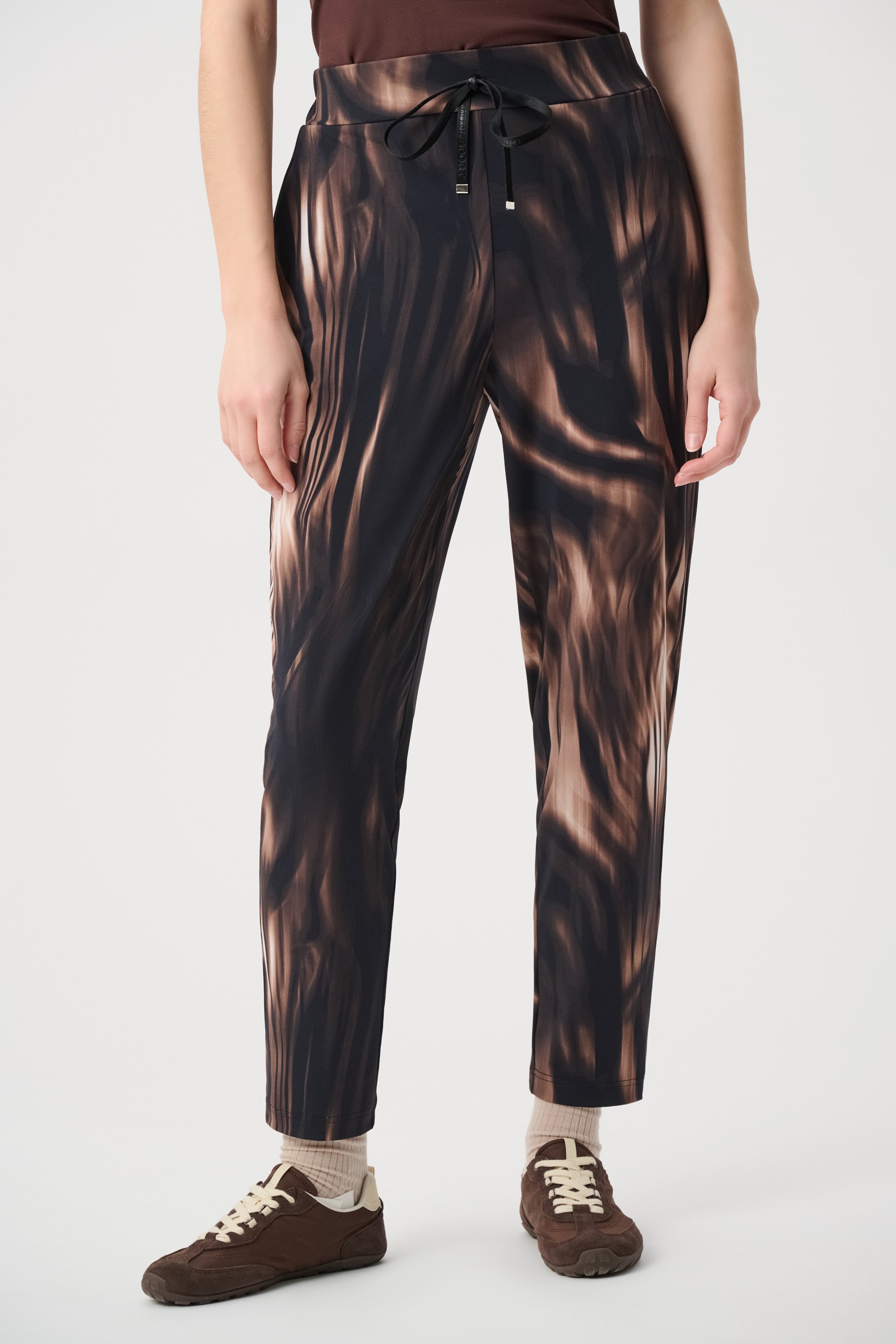 Joseph Ribkoff Sport Animal Print Joggers 264623 - Black/ Multi