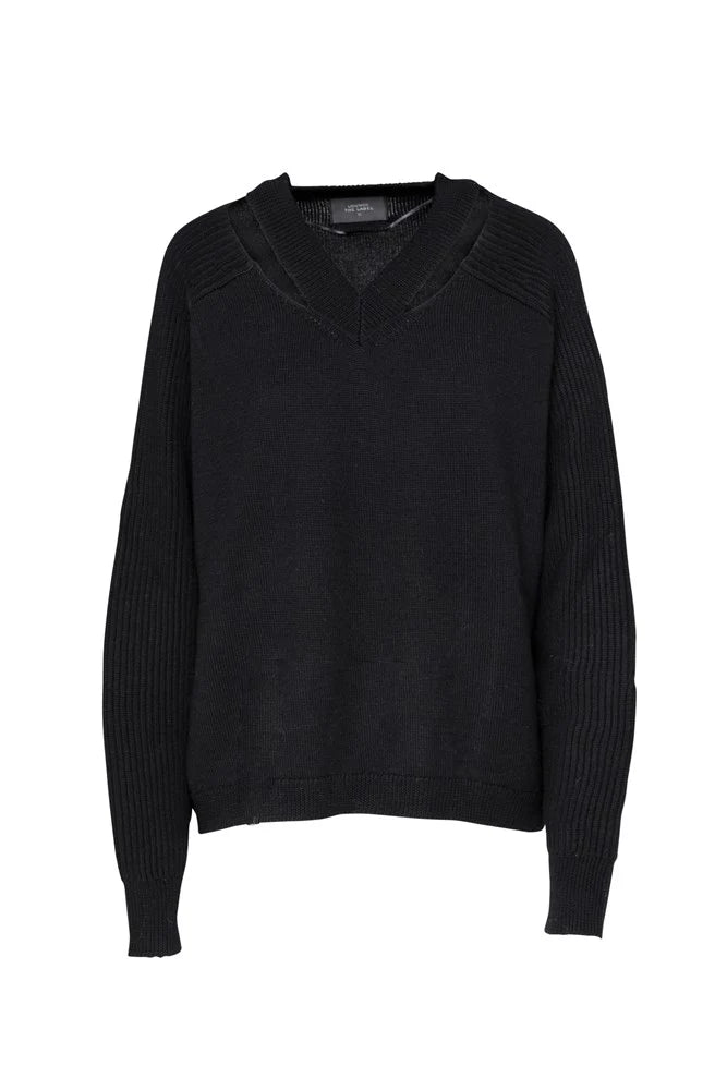 Lounge The Label Fernado Knit Detailed V- Neck Top - Black