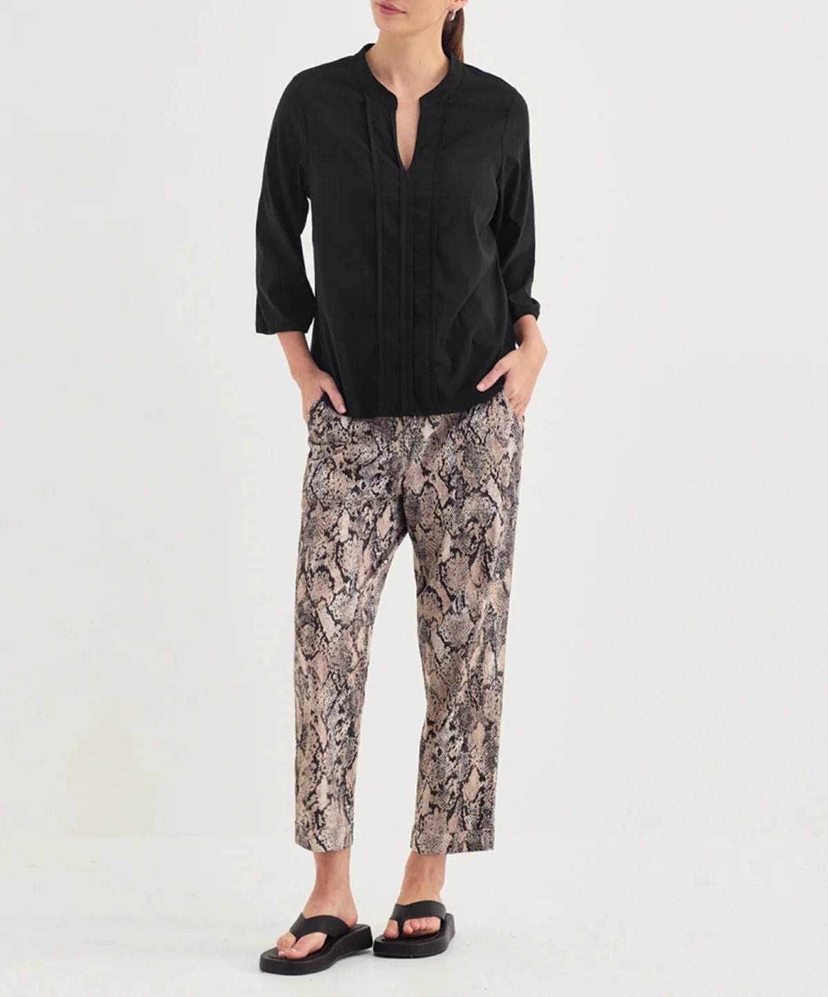 Verge Acrobat Bella Top - Black