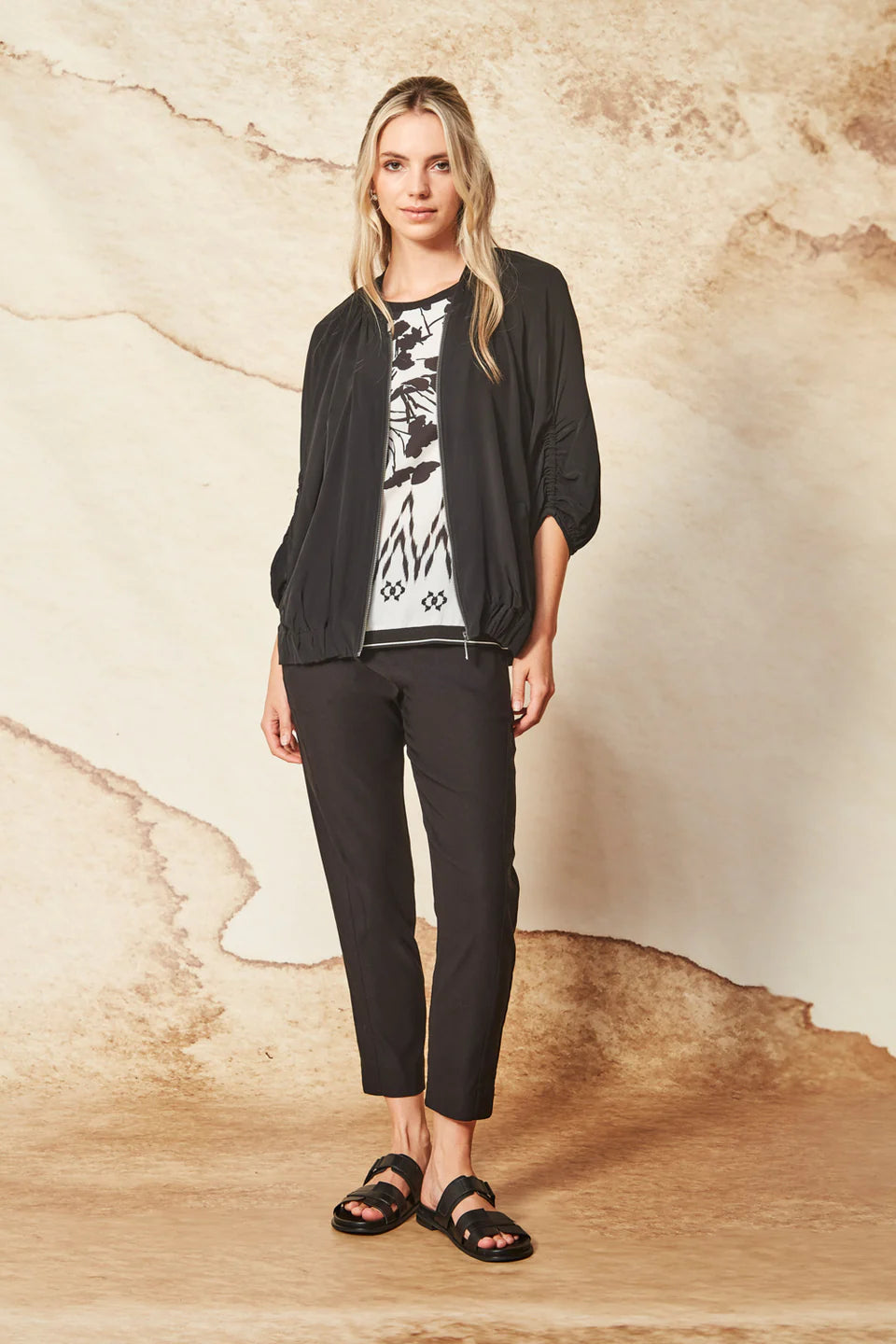 Verge Sonja Jacket - Black