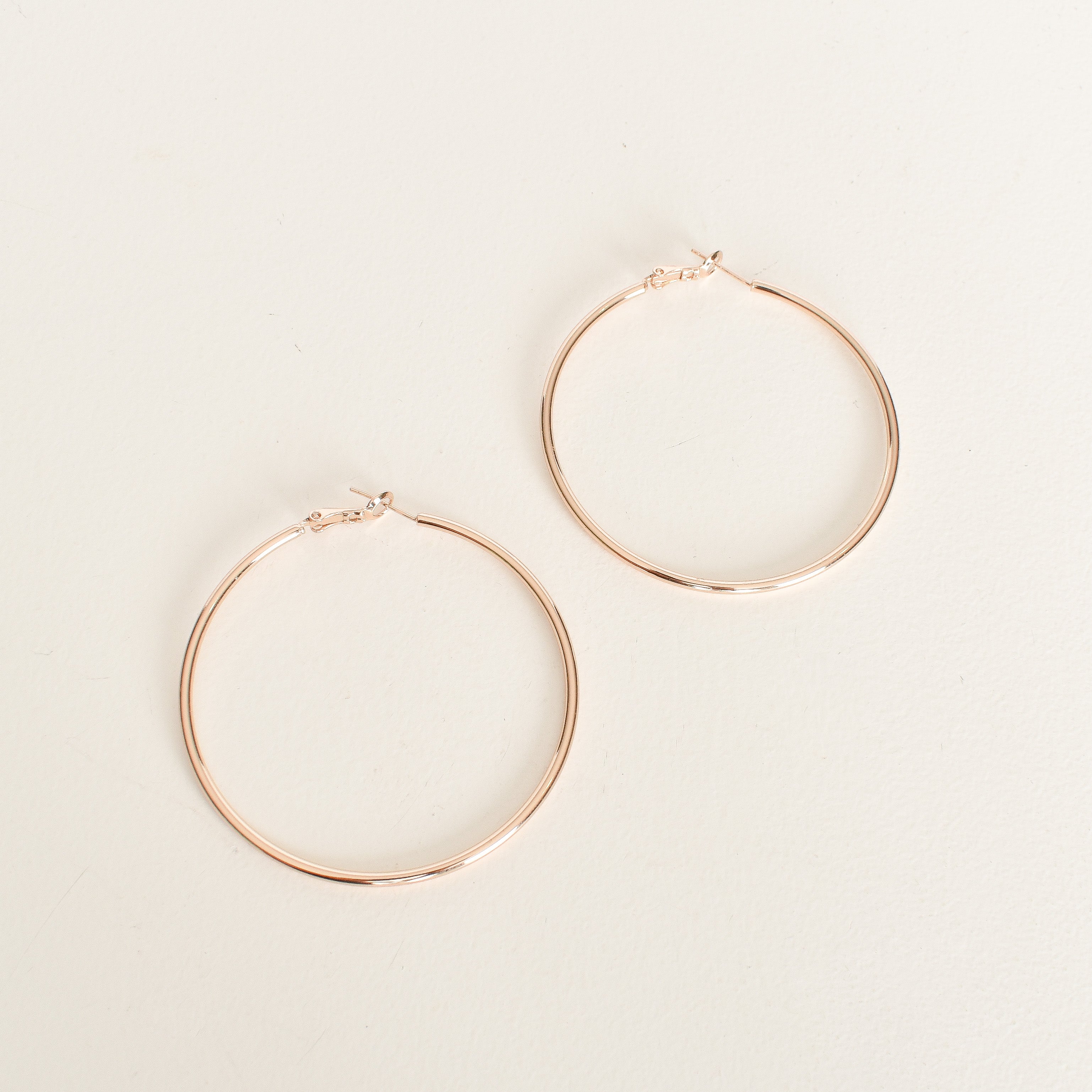 Adorne Hoop Earings 1924 - Rose Gold